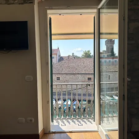 Oreste 4* Λατζίζε