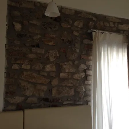 Oreste Guest house *