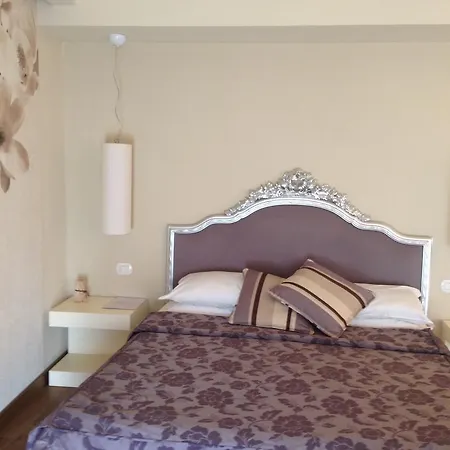 Oreste Casa de hóspedes 4*